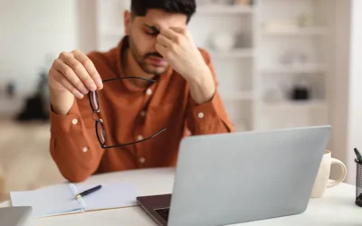 11 Signs You Need New Glasses for Better Vision & Comfort